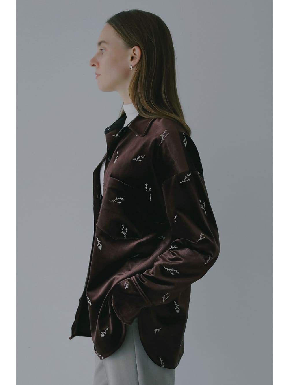 MANOF(マノフ) VELOUR EMBROIDERY SHIRT