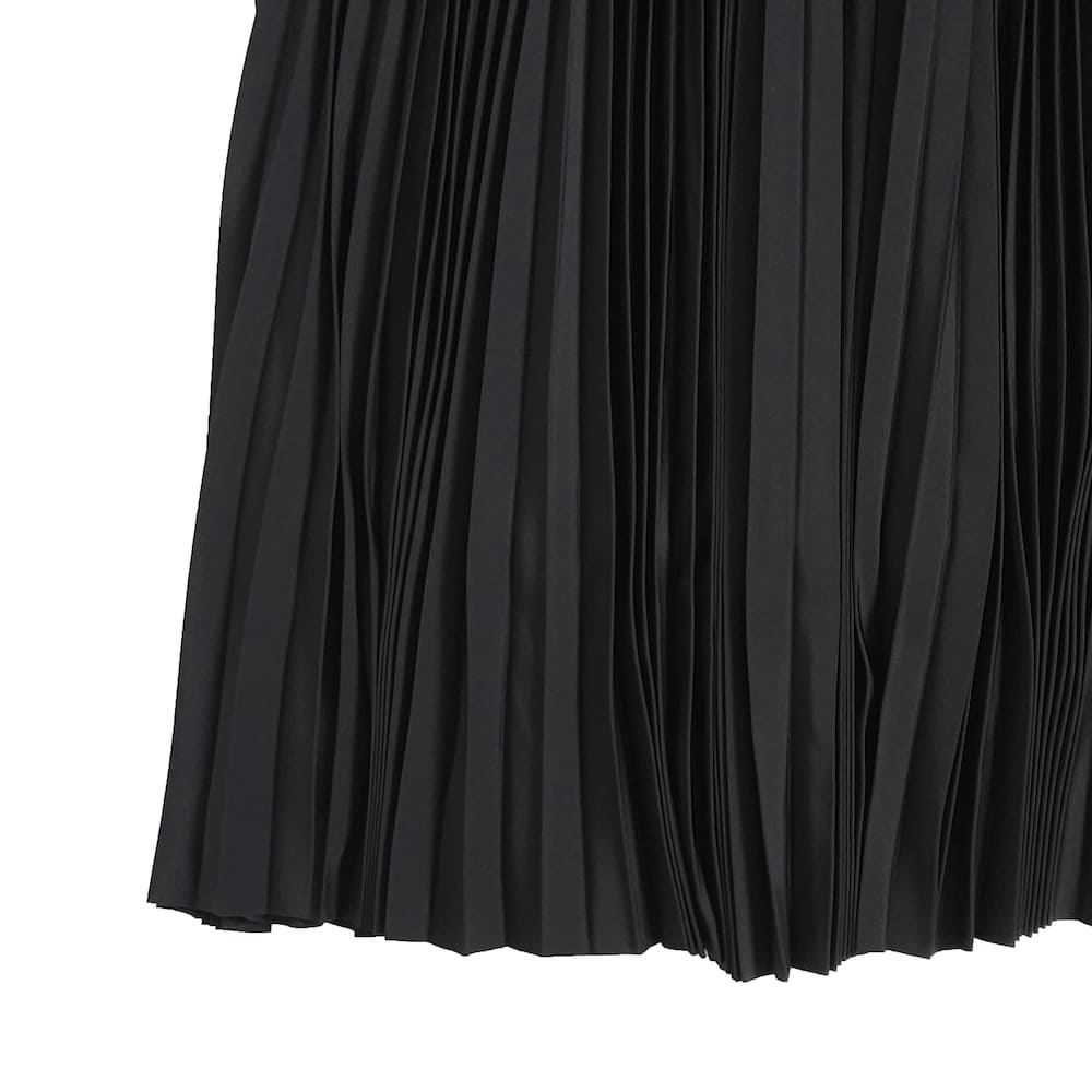 HYKE(ハイク) TAFFTA PLEATED SKIRT