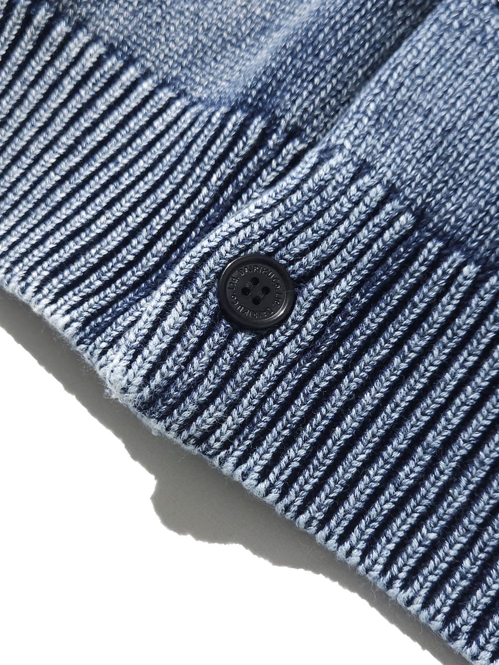 DAIRIKU(ダイリク) Vintage Dyed Knit Jacket - COLDBECK ONLINE DAIRIKU(ダイリク) Vintage Dyed Knit Jacket - COLDBECK ONLINE