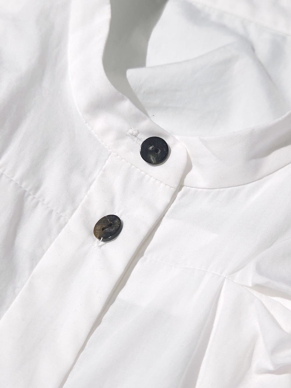 エンフォルド CIRCLE SHIRRING SHIRT ホワイト CIRCLE SHIRRING SHIRT｜38｜WHT｜SHIRTS AND BLOUSES｜|ENFÖLD