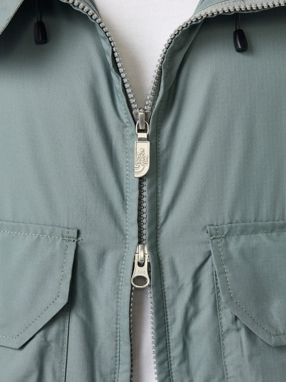 THE NORTH FACE PURPLE LABEL(ザノースフェイスパープルレーベル) PERTEX QUANTUM Mountain Wind Parka