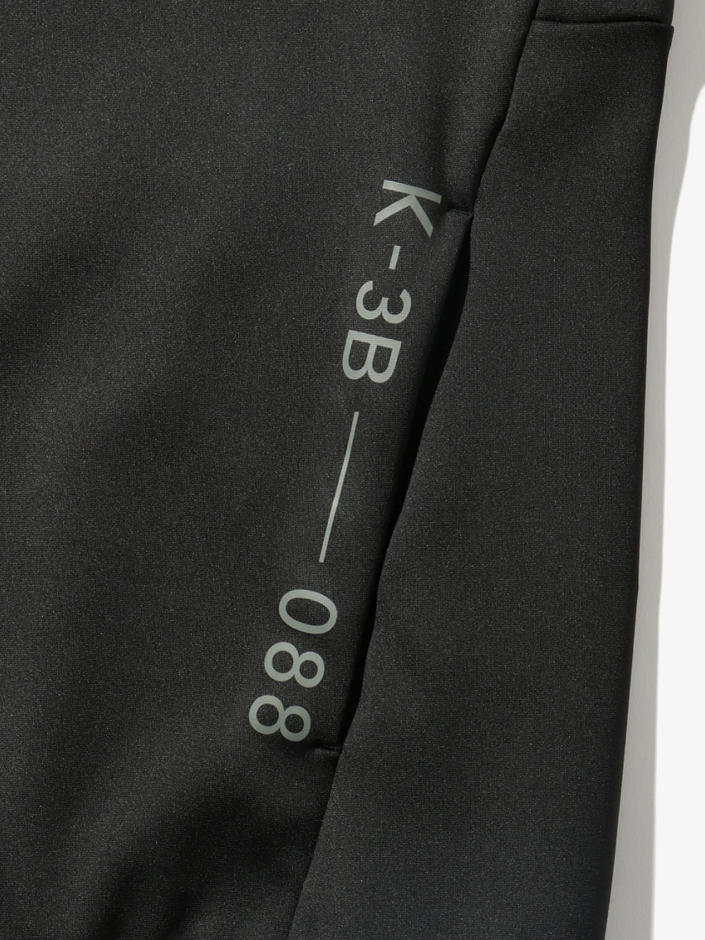 K-3B(ケースリービー) 2Dダンボールニット クルーネック