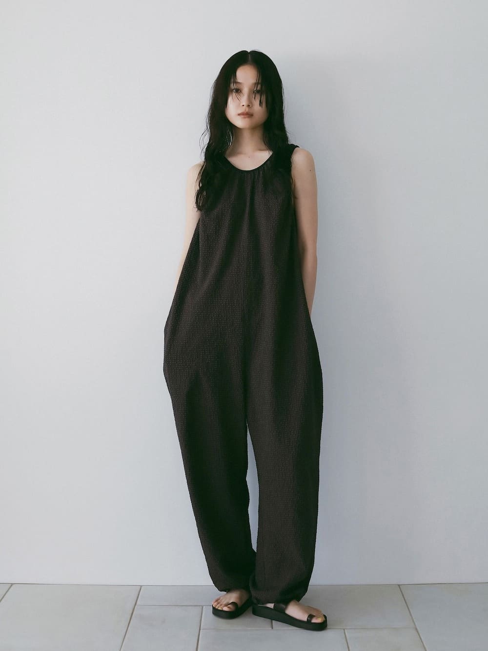 anuke(アンヌーク) Uneck Check Combinaison