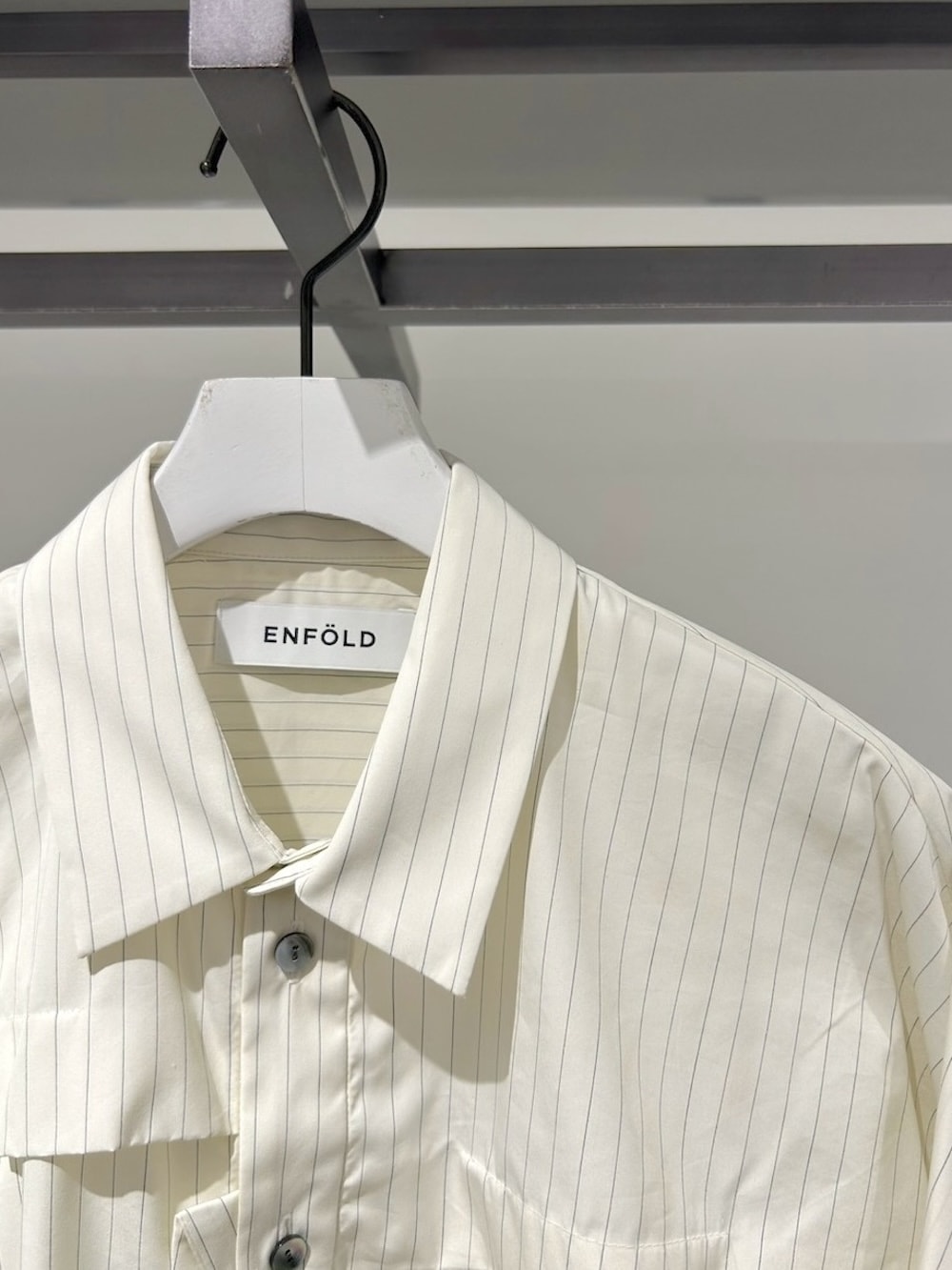 ENFOLD(エンフォルド) TUCK WIDE SHIRT