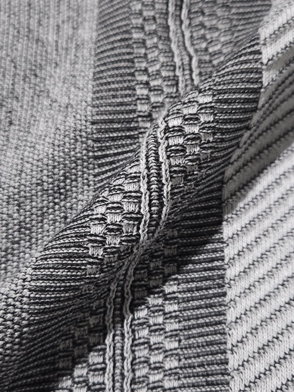 YASHIKI(ヤシキ) Kokuu Collar Cardigan