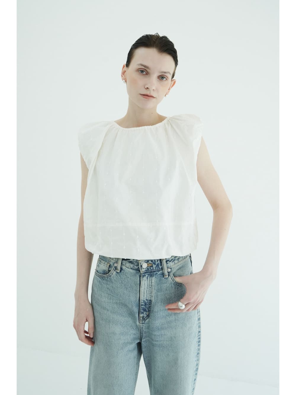 CLANE(クラネ) W FACE DOT SLEEVELESS RIBBON TOPS - COLDBECK ONLINE