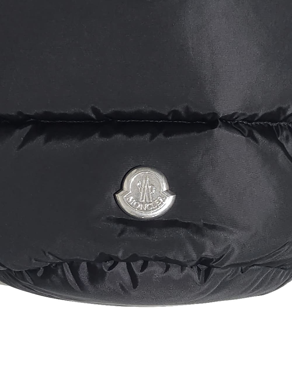MONCLER(モンクレール) Caradoc Bucket Bag