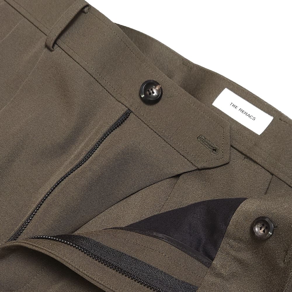 SALE】THE RERACS(ザリラクス) RERACS BRUSHED BACK SATIN BELTED TUCK