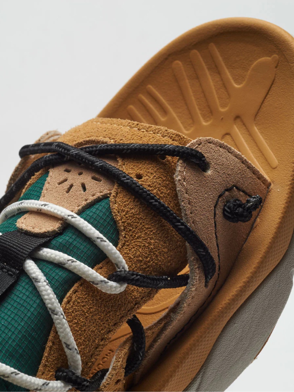 Flower MOUNTAIN(フラワーマウンテン) PUMA PUNKU LITE プマプンクライト