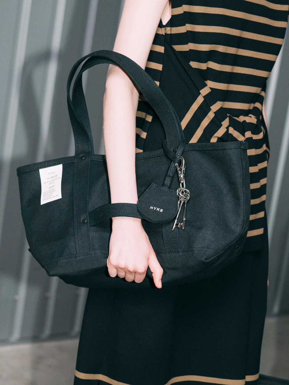 HYKE(ハイク) TOTE BAG(MEDIUM) - COLDBECK ONLINE（コールベック