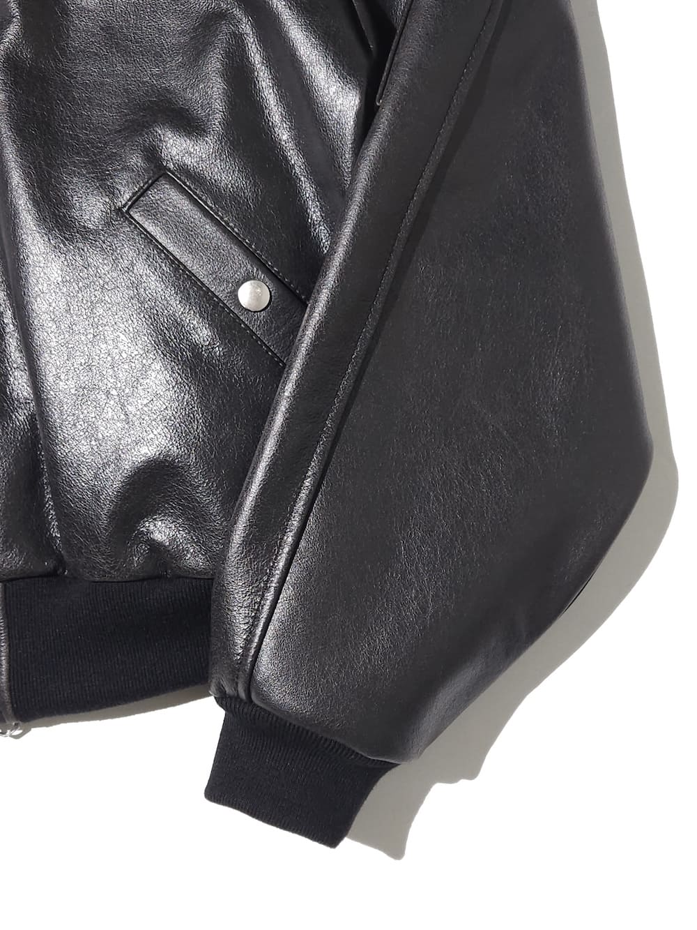 YOKE(ヨーク) Cracked Leather Flight Jacket - COLDBECK ONLINE