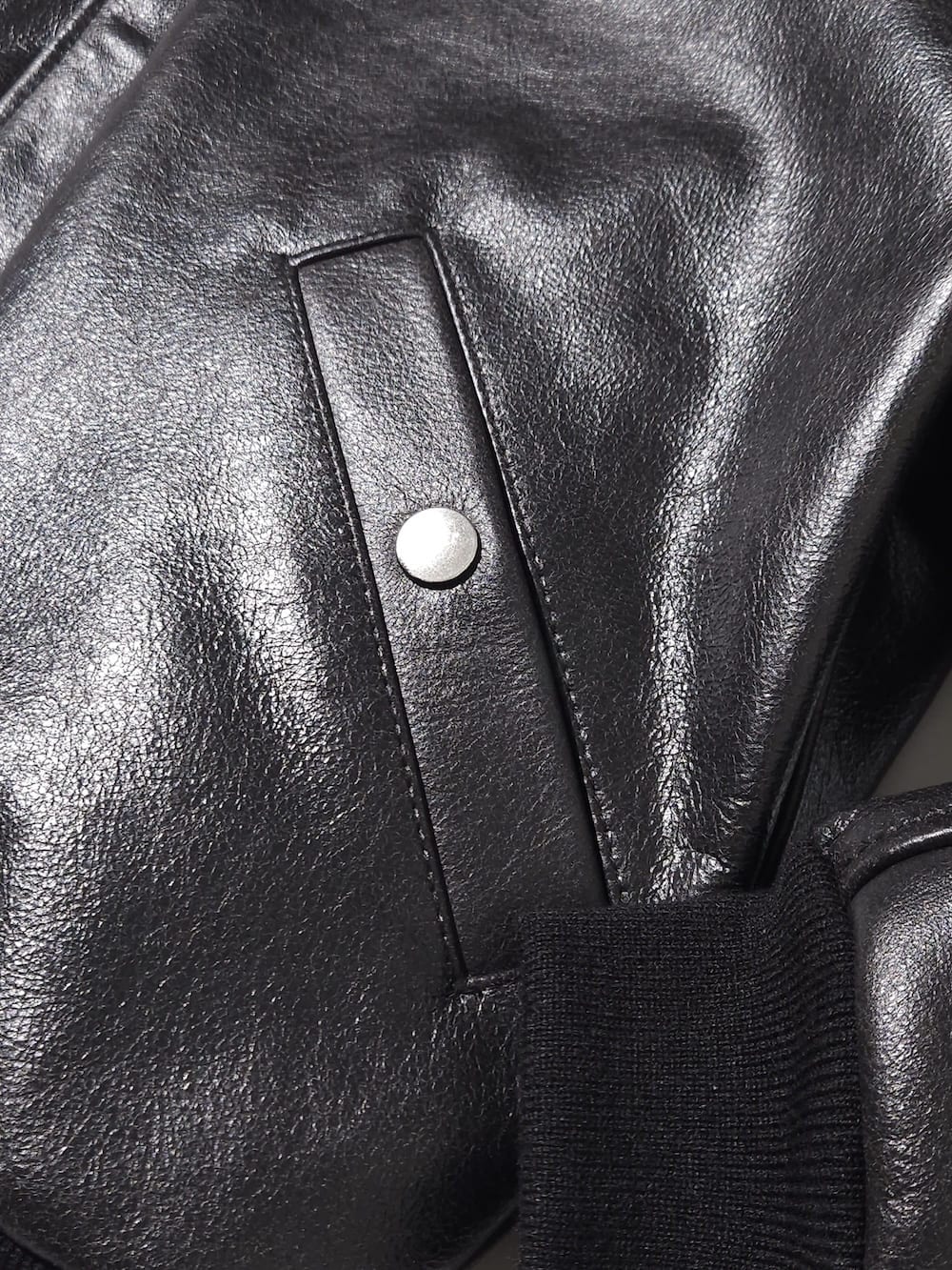 YOKE(ヨーク) Cracked Leather Flight Jacket - COLDBECK ONLINE