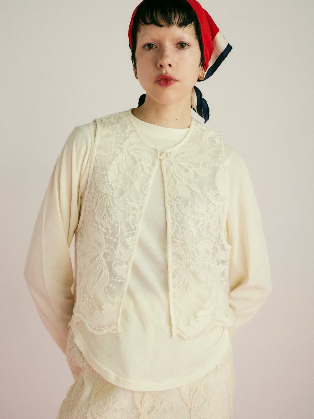 HeRIN.CYE(ヘリンドットサイ) lace vest - COLDBECK ONLINE（コール