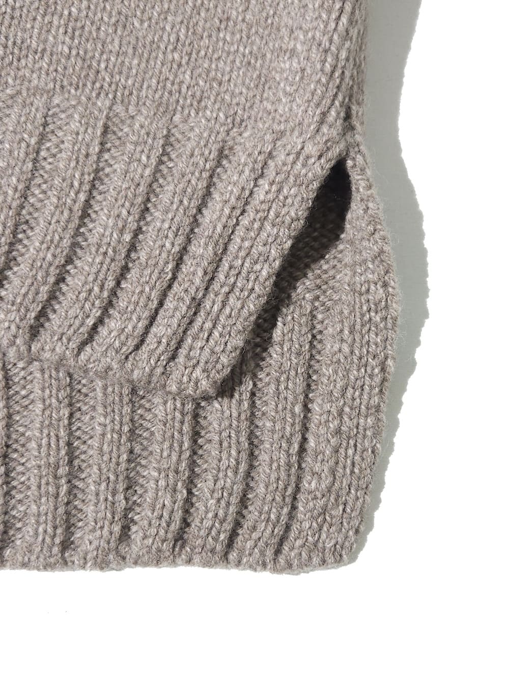 SLOANE(スローン) 3G ジーロンラム×カシミヤ ドロップショルダー