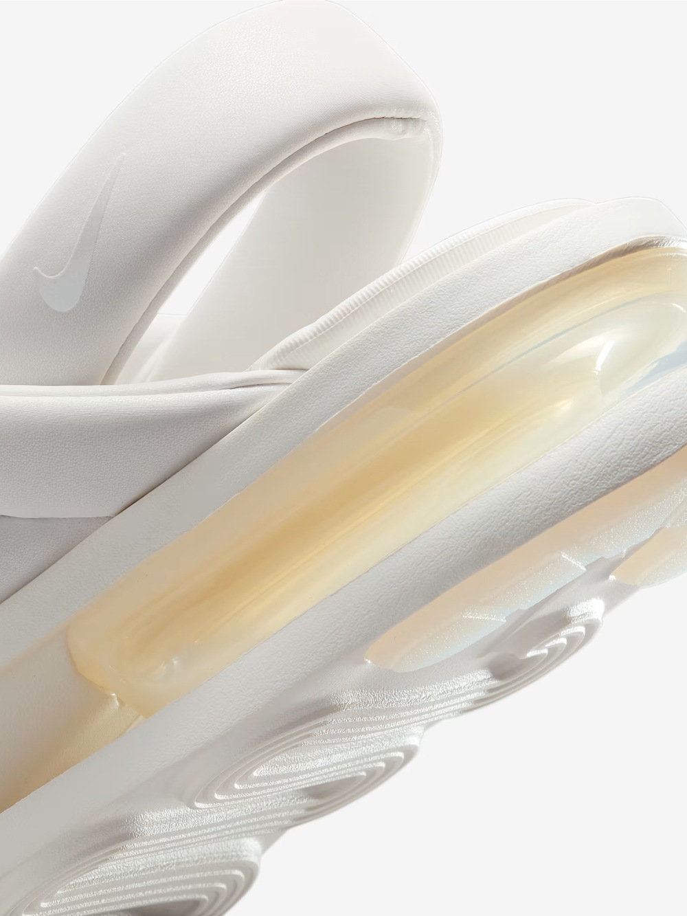 NIKEエアマックスアイラ オフホワイト 25cm セール】ナイキ エア マックス アイラ ウィメンズサンダル / Nike Air