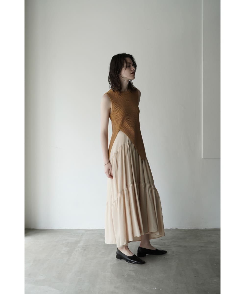SALE】CLANE(クラネ) CURVE LINE TIERED SKIRT - COLDBECK ONLINE  