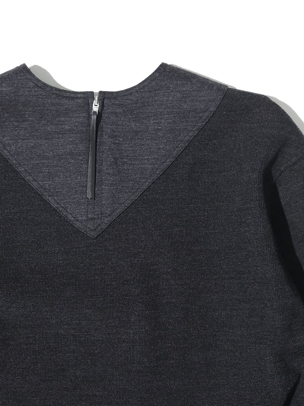 ザリラクスRERACSBIBFRONTPUFFSLEEVEPULLOVE THE RERACS(ザリラクス) RERACS V NECK BACK ZIPPULLOVER - COLDBECK