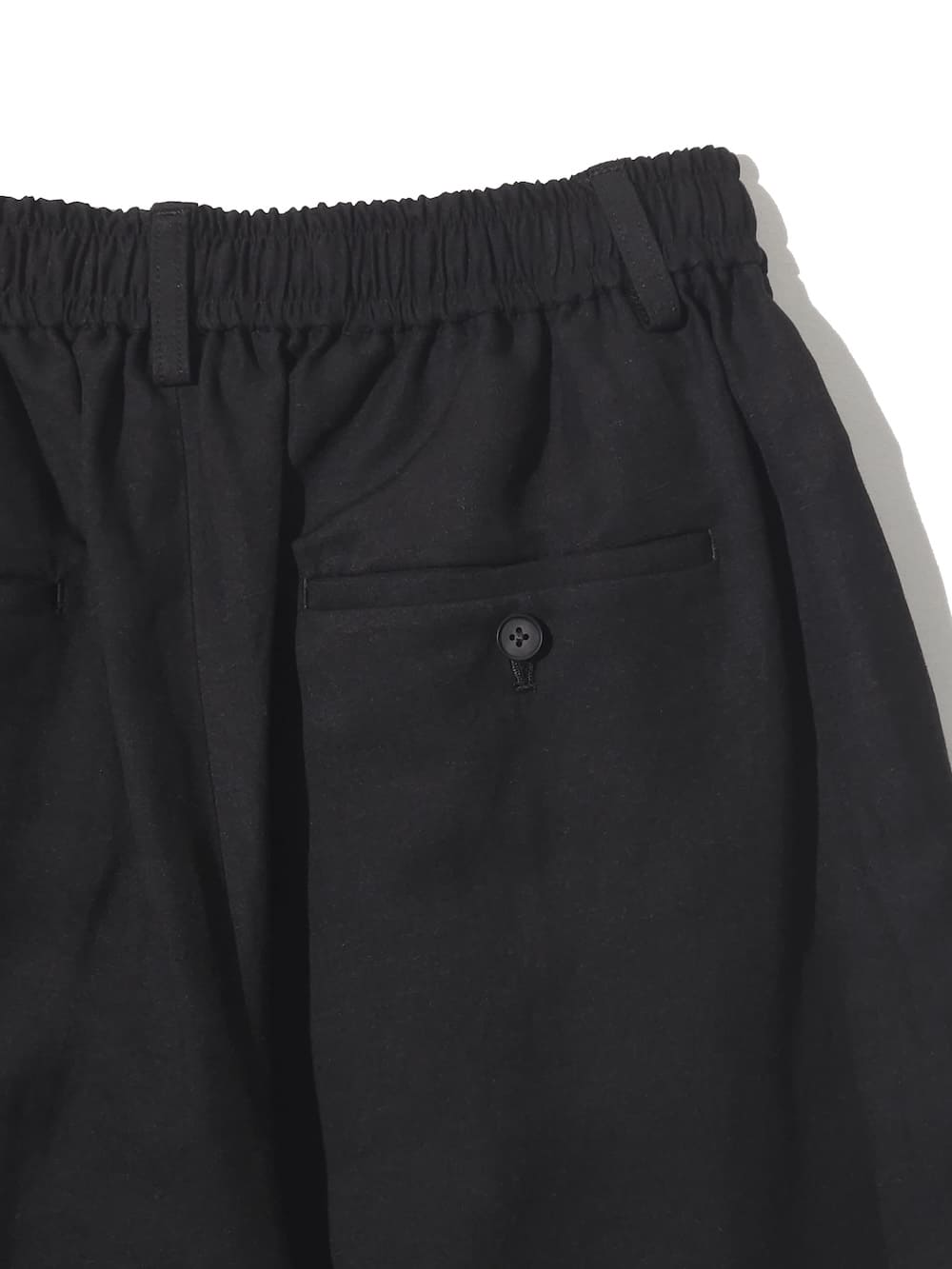 DIFFERENT IS OK Ribbed Cut-out シズニルック DIFFERENT IS OK Ribbed Cut-out シズニルック DIFFERENT IS OK Ribbed