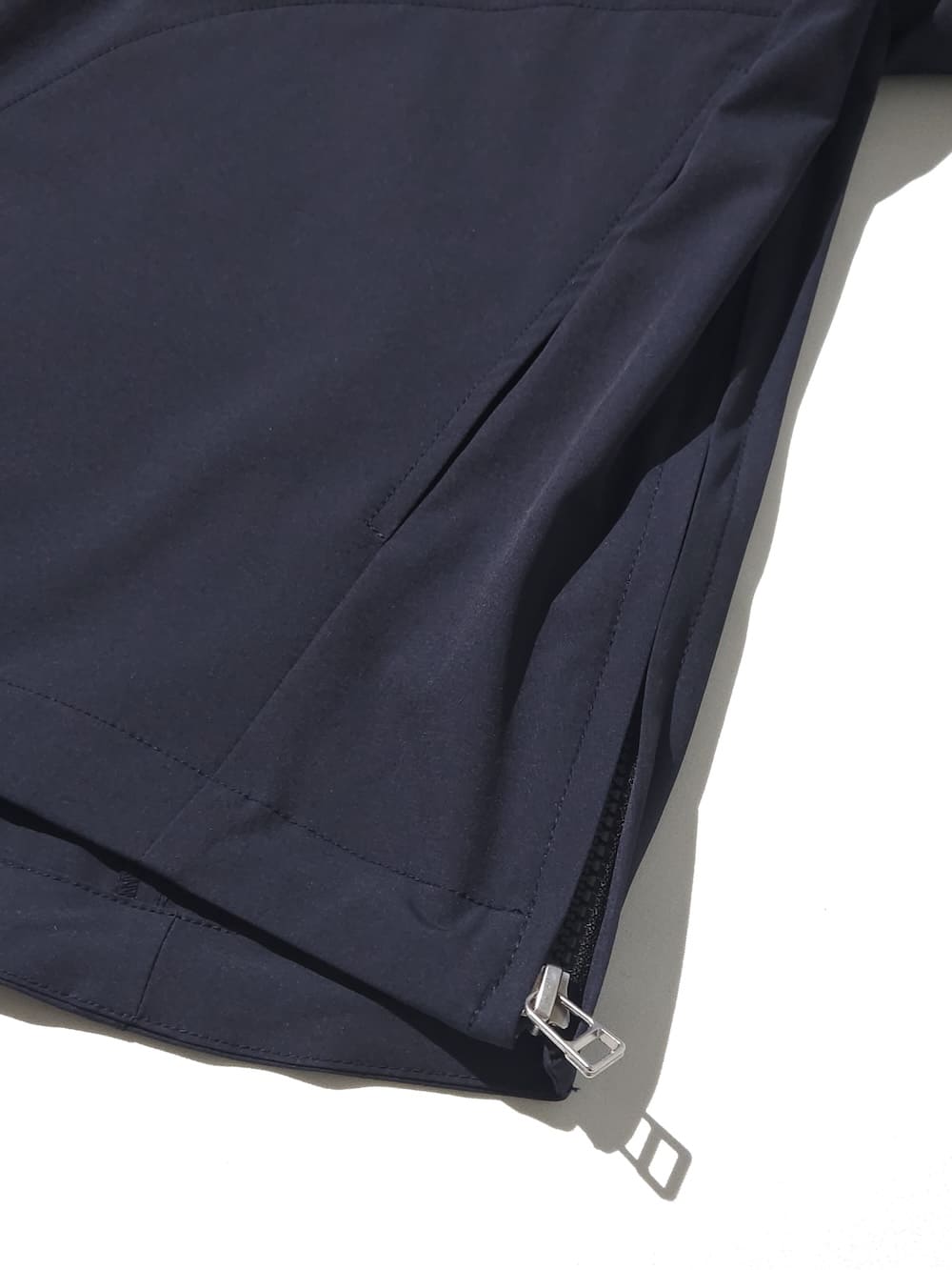 UNTRACE(アントレース) ZIP CARDIGAN