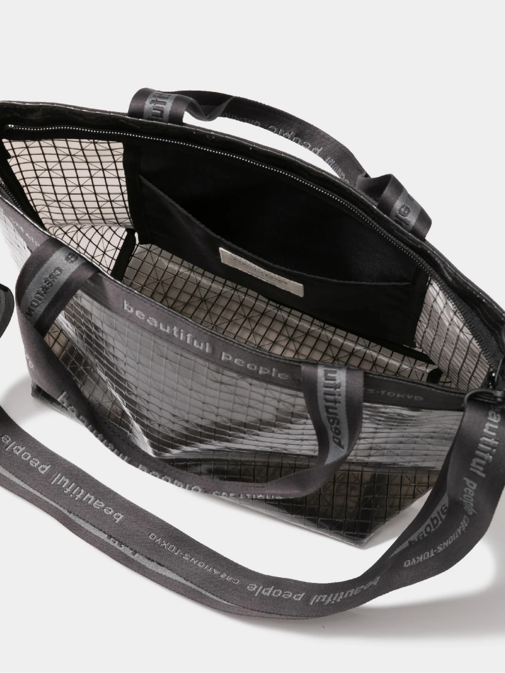 beautiful people(ビューティフルピープル) plaid vinyl logo tape bag