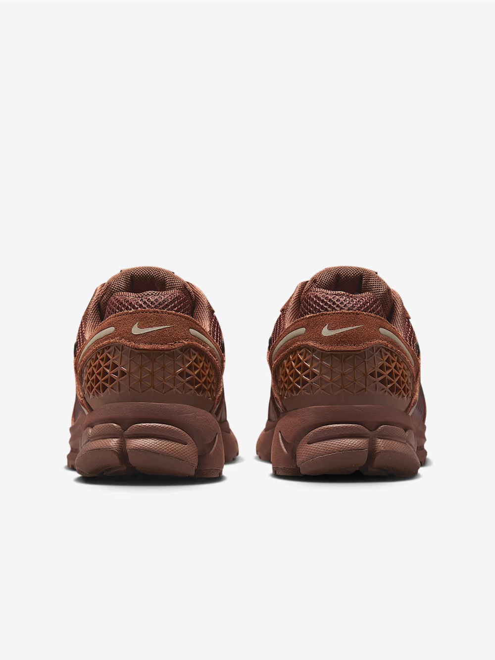 【SALE】NIKE(ナイキ) ズーム ボメロ 5