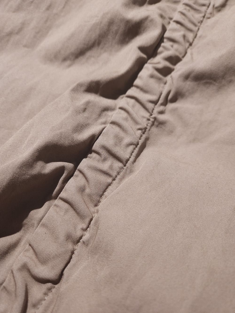 SALE】kolor(カラー) 高密度コットンギャバパンツ - COLDBECK ONLINE