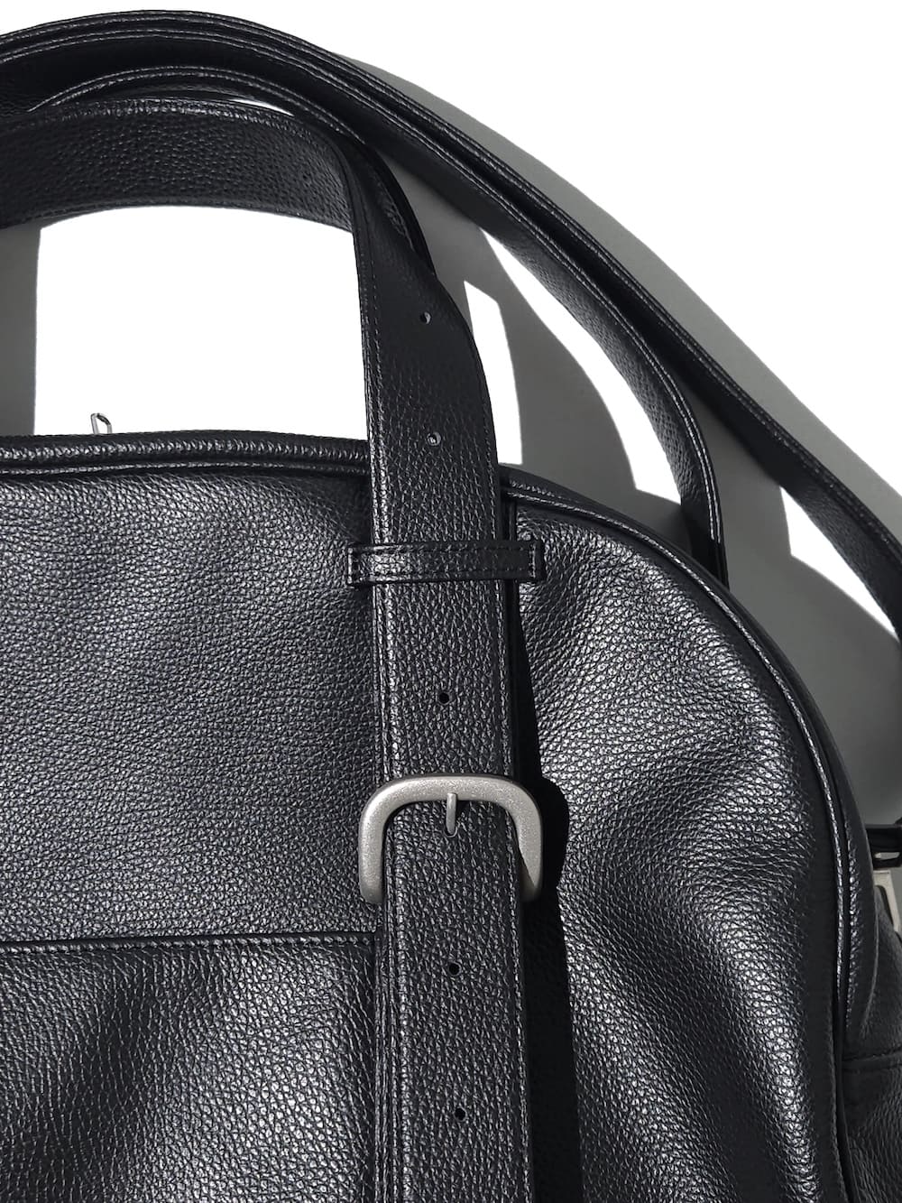 DAIRIKU Leather Boston Bag &ソープキーホルダー DAIRIKU/Leather Boston Bag with Soup Acce（Black）［レザーボストン