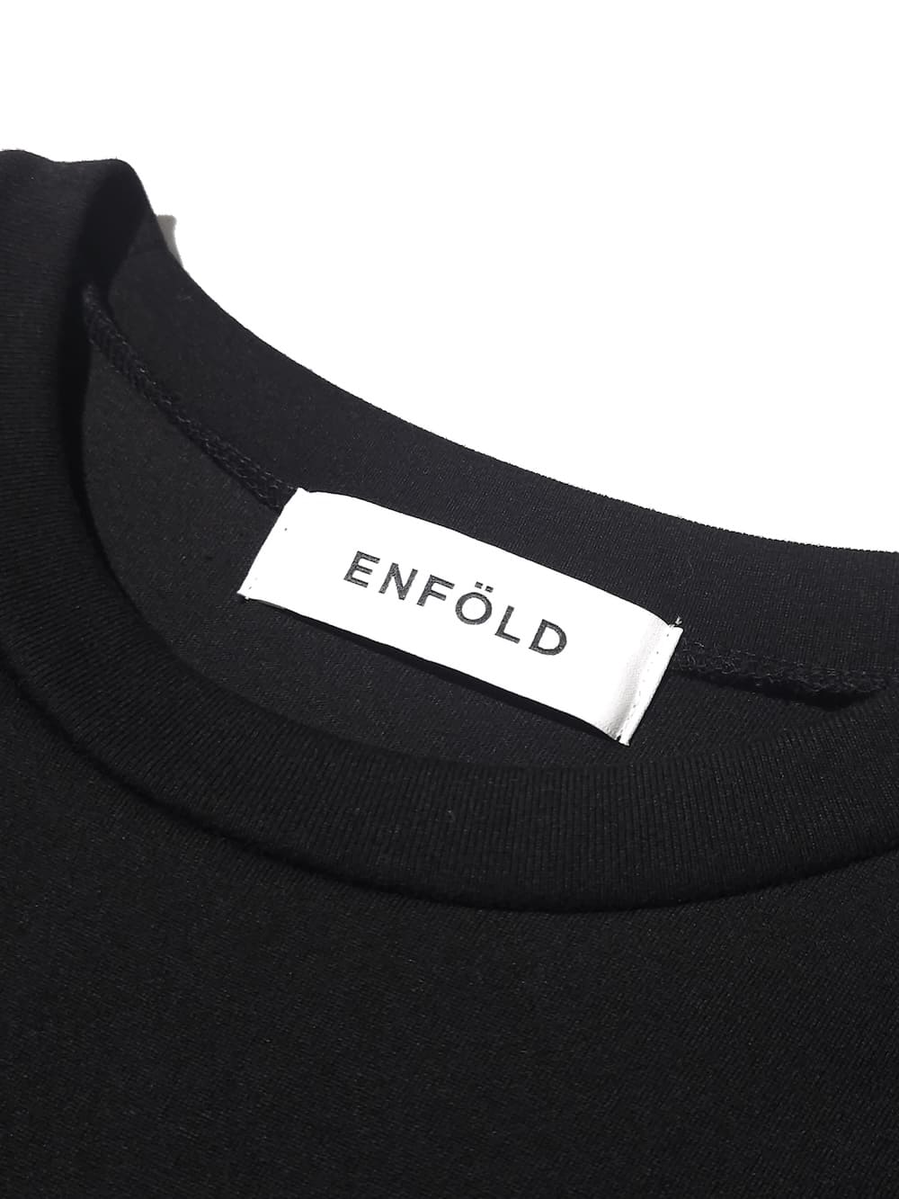 ENFOLD(エンフォルド) ASYMMETRY SOLID T-SHIRT