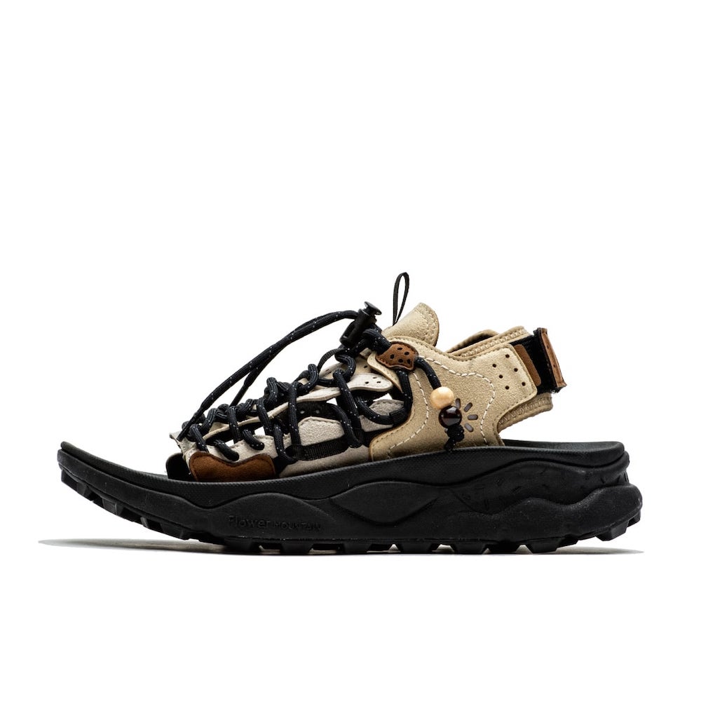 【美品】フラワーマウンテン　サンダル PUMA PUNKU ブラック Flower MOUNTAIN(フラワーマウンテン) PUMA PUNKU プマプンク