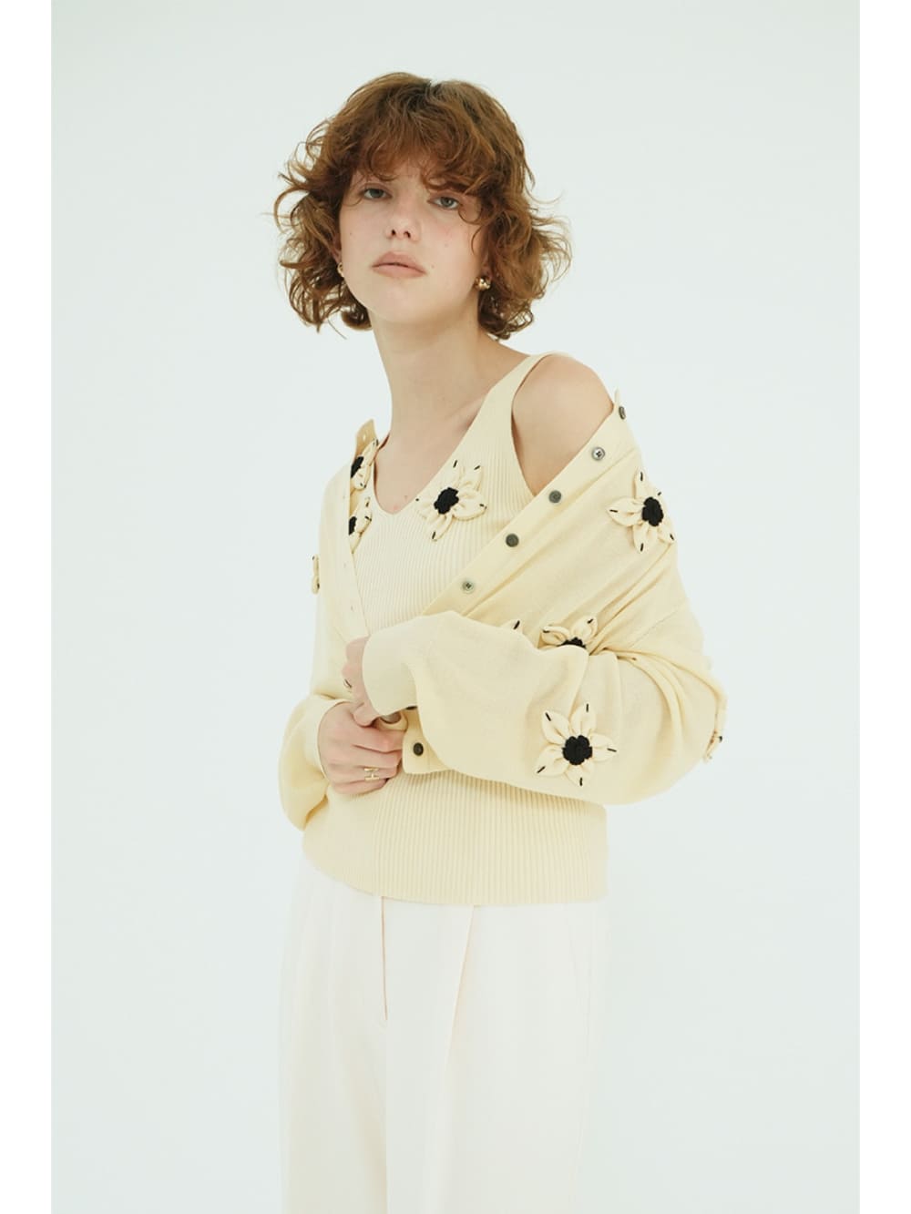 CLANE(クラネ) FLOWER MOTIF KNIT CARDIGAN