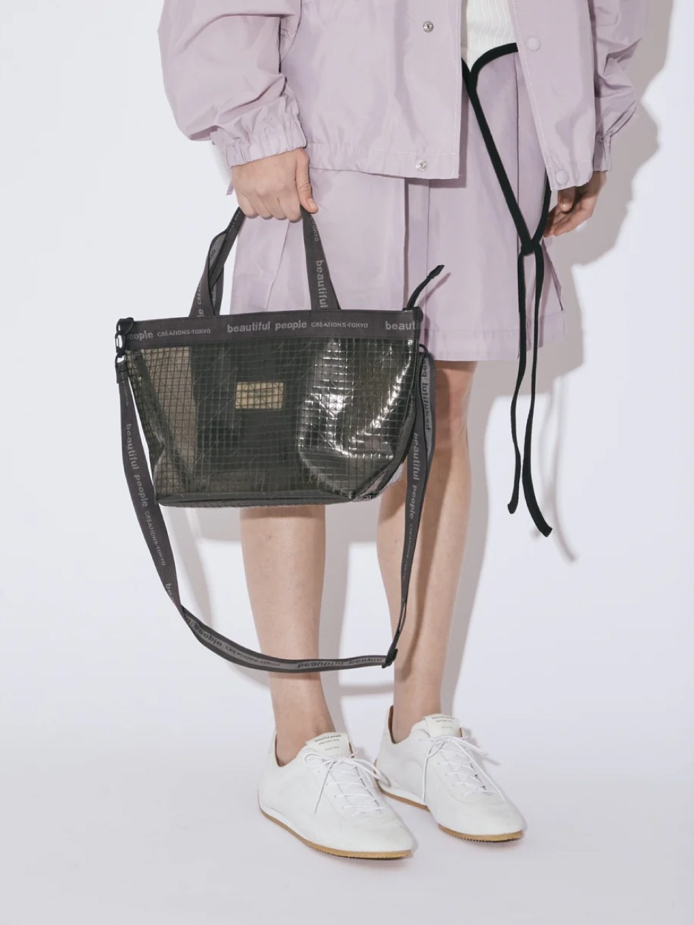 beautiful people(ビューティフルピープル) plaid vinyl logo tape bag M