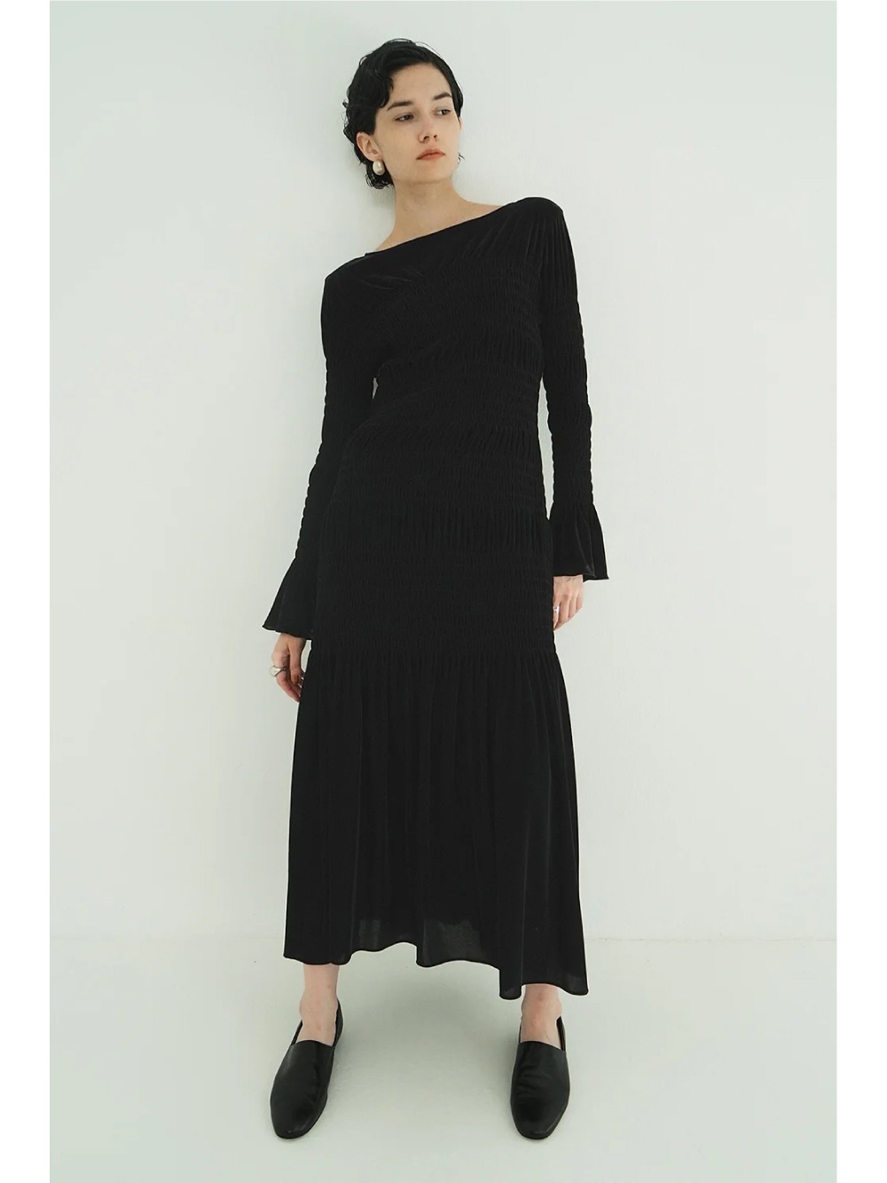 ワンピース SHIRRING LONG ONEPIECE CLANE(クラネ) SHIRRING LONG ONEPIECE - COLDBECK ONLINE（コール