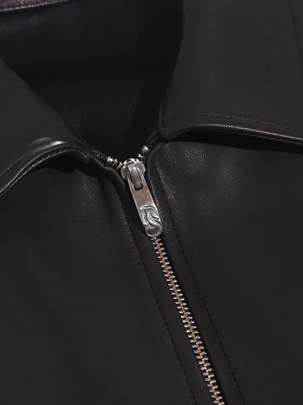 Porter Classic(ポータークラシック) LEATHER ZIP UP JACKET W / LOVE & PEACE SILVER (ENTREFINO)