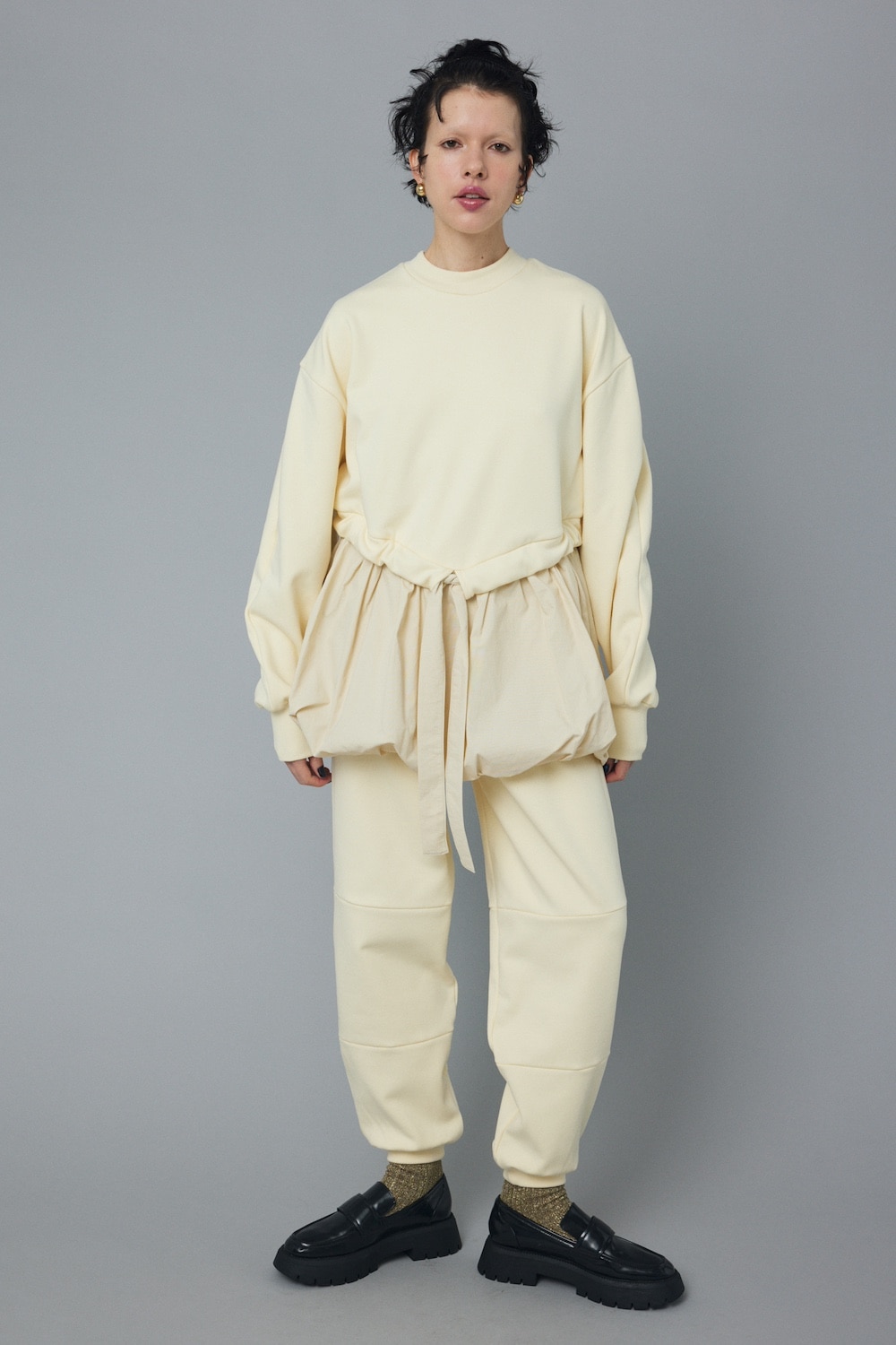 HeRIN.CYE(ヘリンドットサイ) Balloon hem docking tops