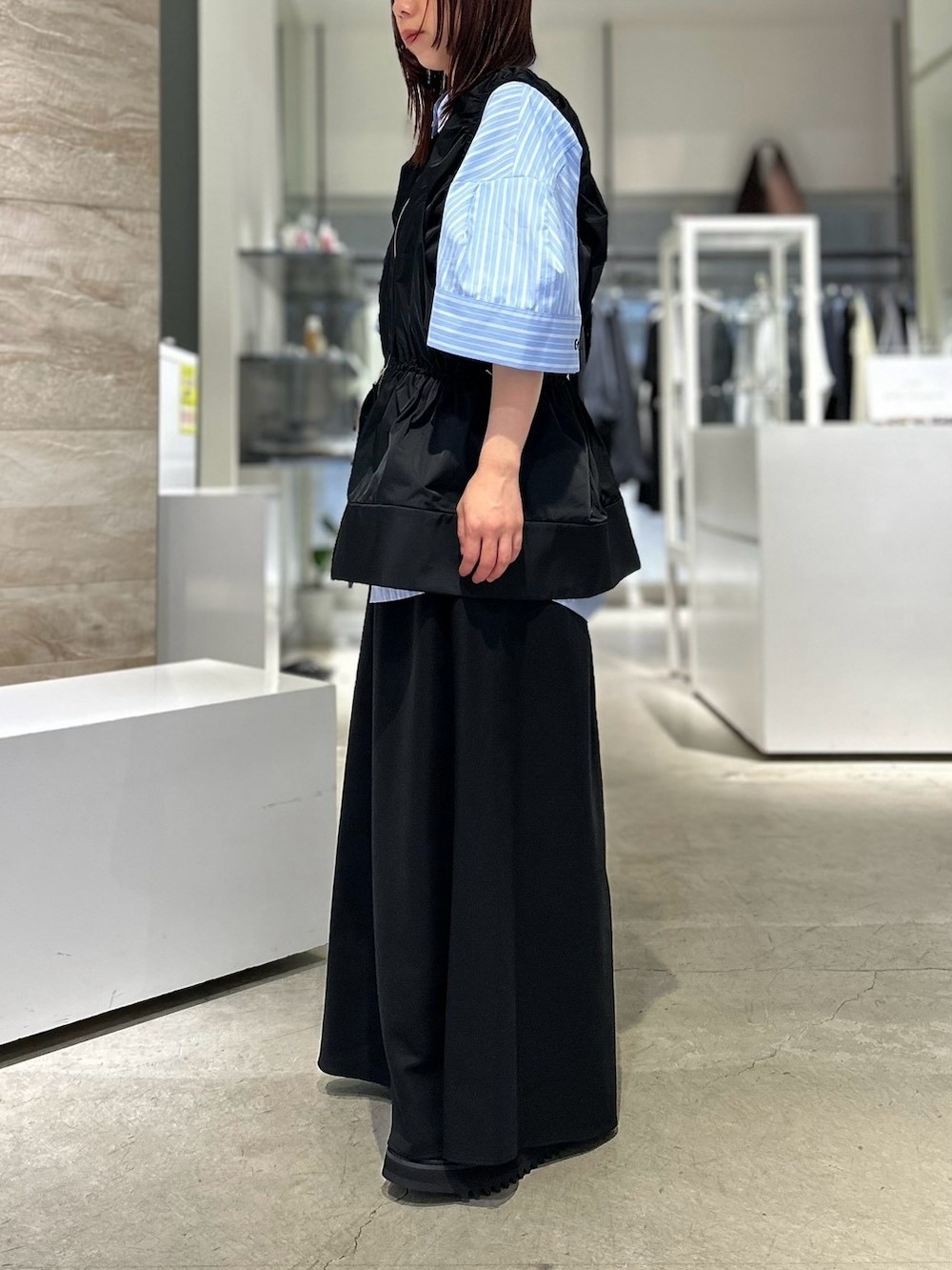 ENFOLD(エンフォルド) GATHER SHAPE VEST