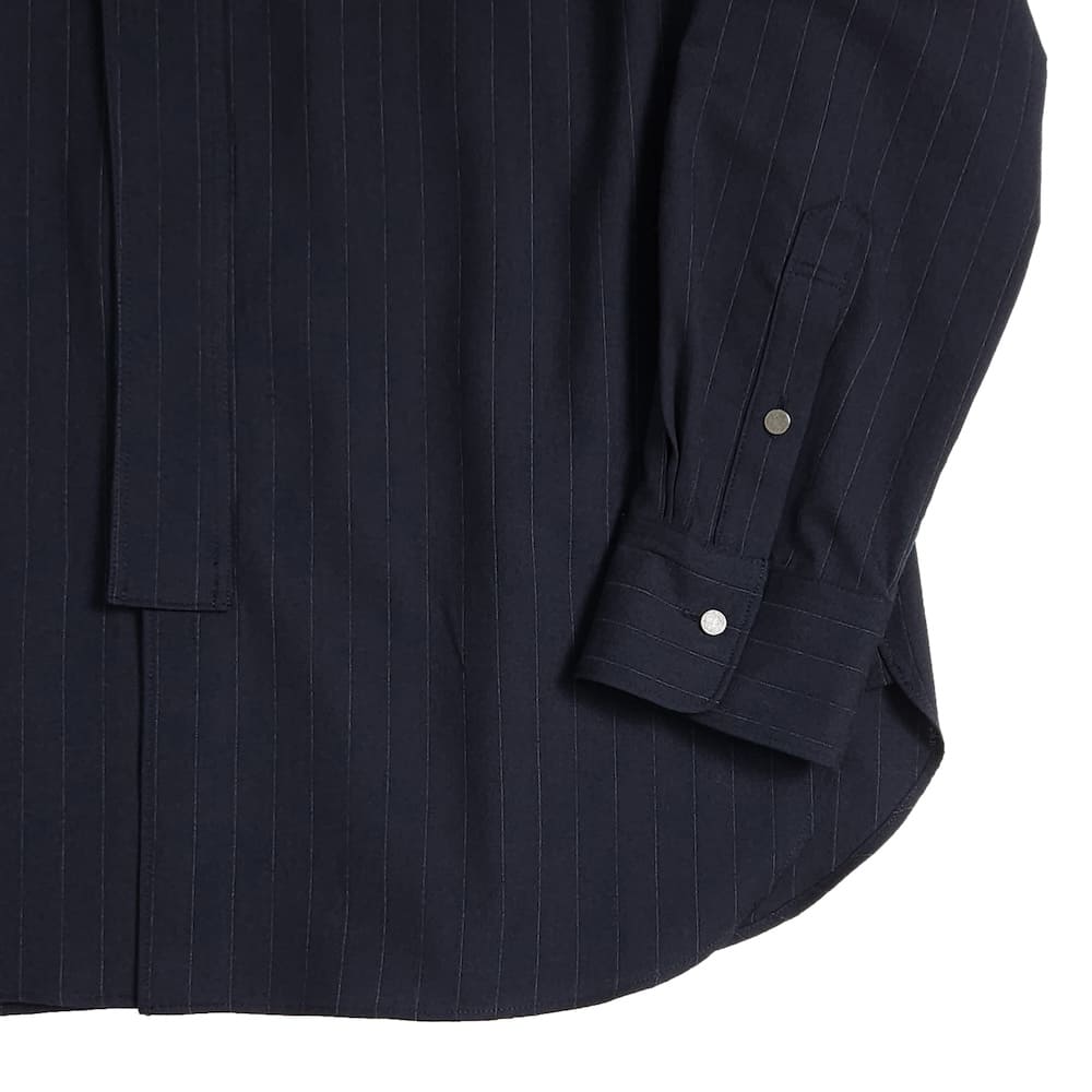 IRENISA(イレニサ) ORNAMENTAL FRY FRONT SHIRT