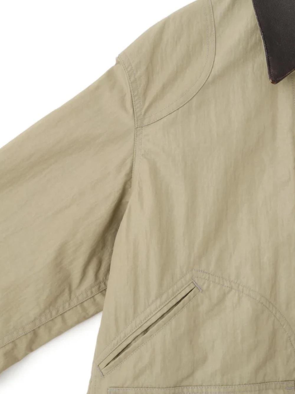 YLEVE(イレーヴ) NYLON HUNTING BLOUSON