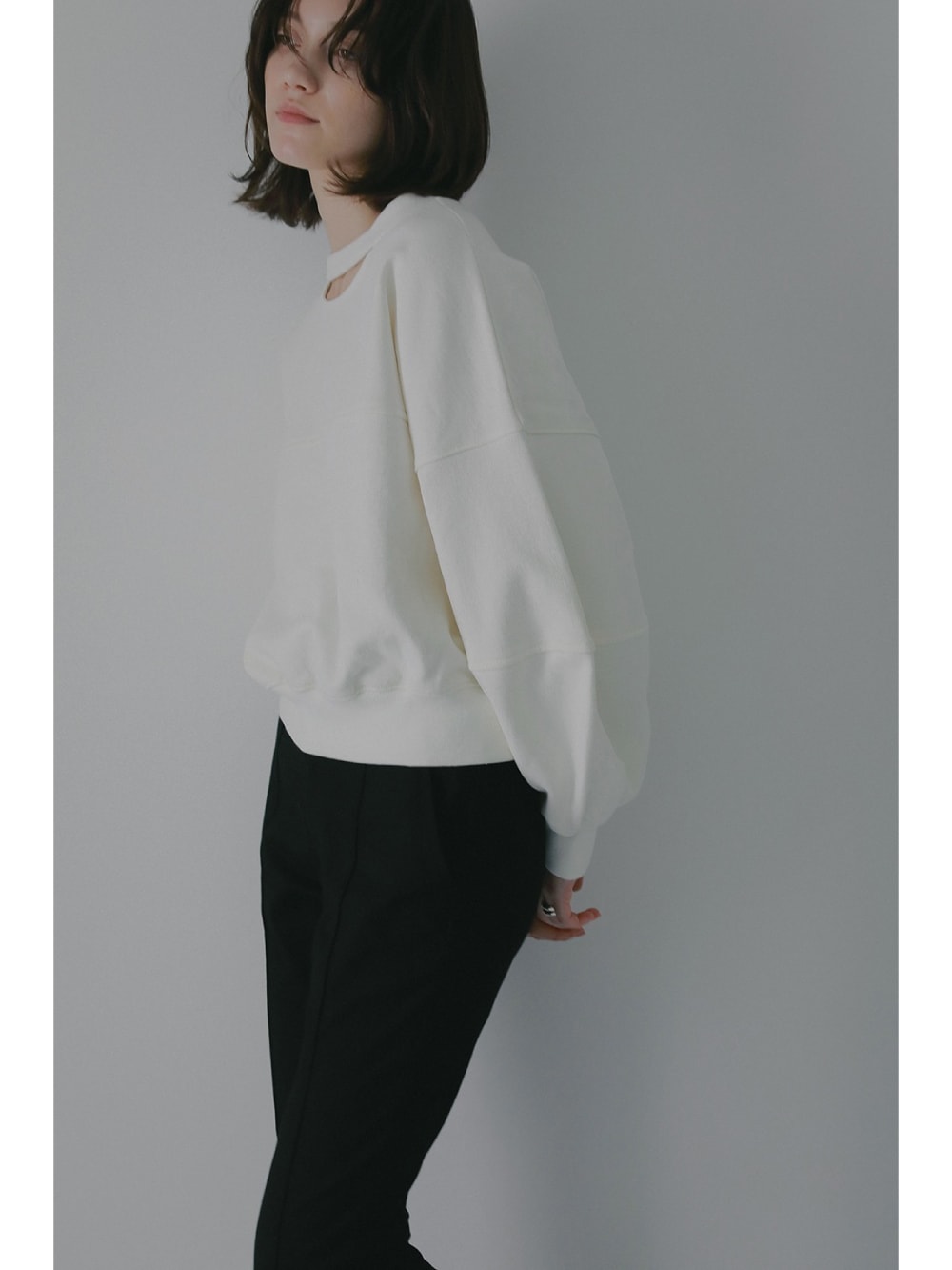 MANOF(マノフ) MOON SLIT SWEAT TOPS - COLDBECK ONLINE（コールベック