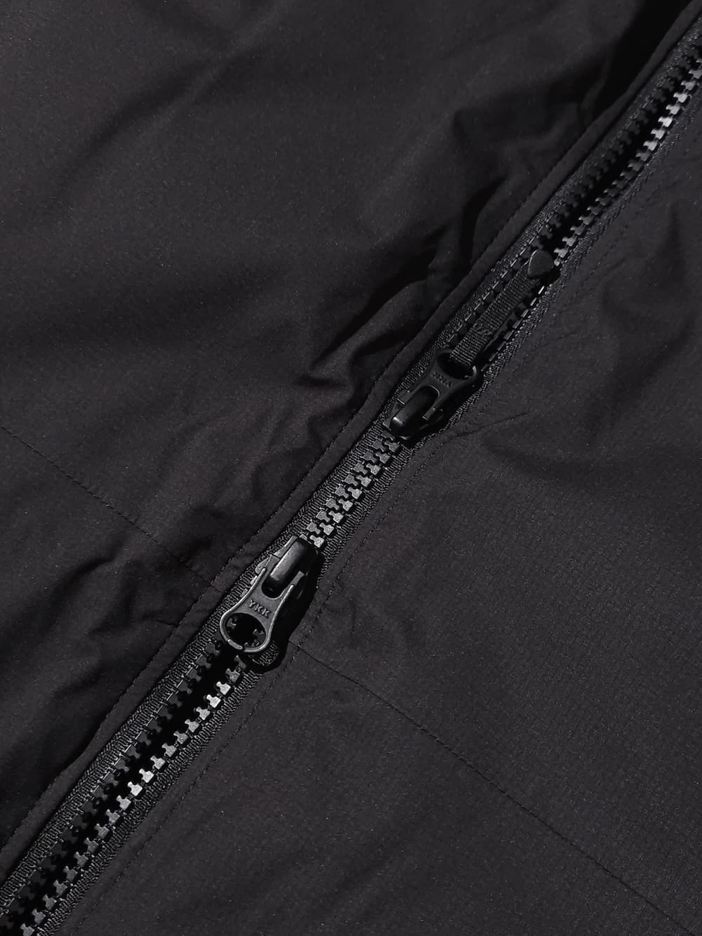 Goldwin(ゴールドウィン) ウインドストッパーバイゴアテックスラボズ パフィーベスト