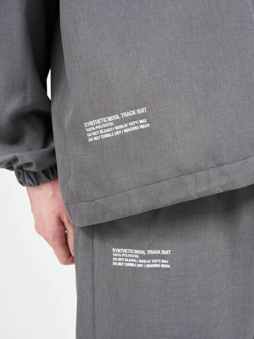 Refresh!Service.(リフレッシュサービス) SYNTHETIC WOOL TRACK SUIT