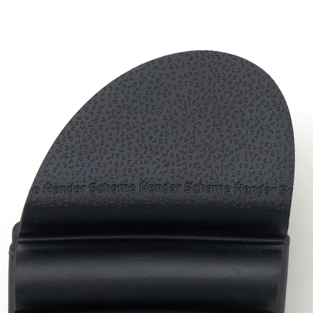 Hender Scheme(エンダースキーマ) caterpillar