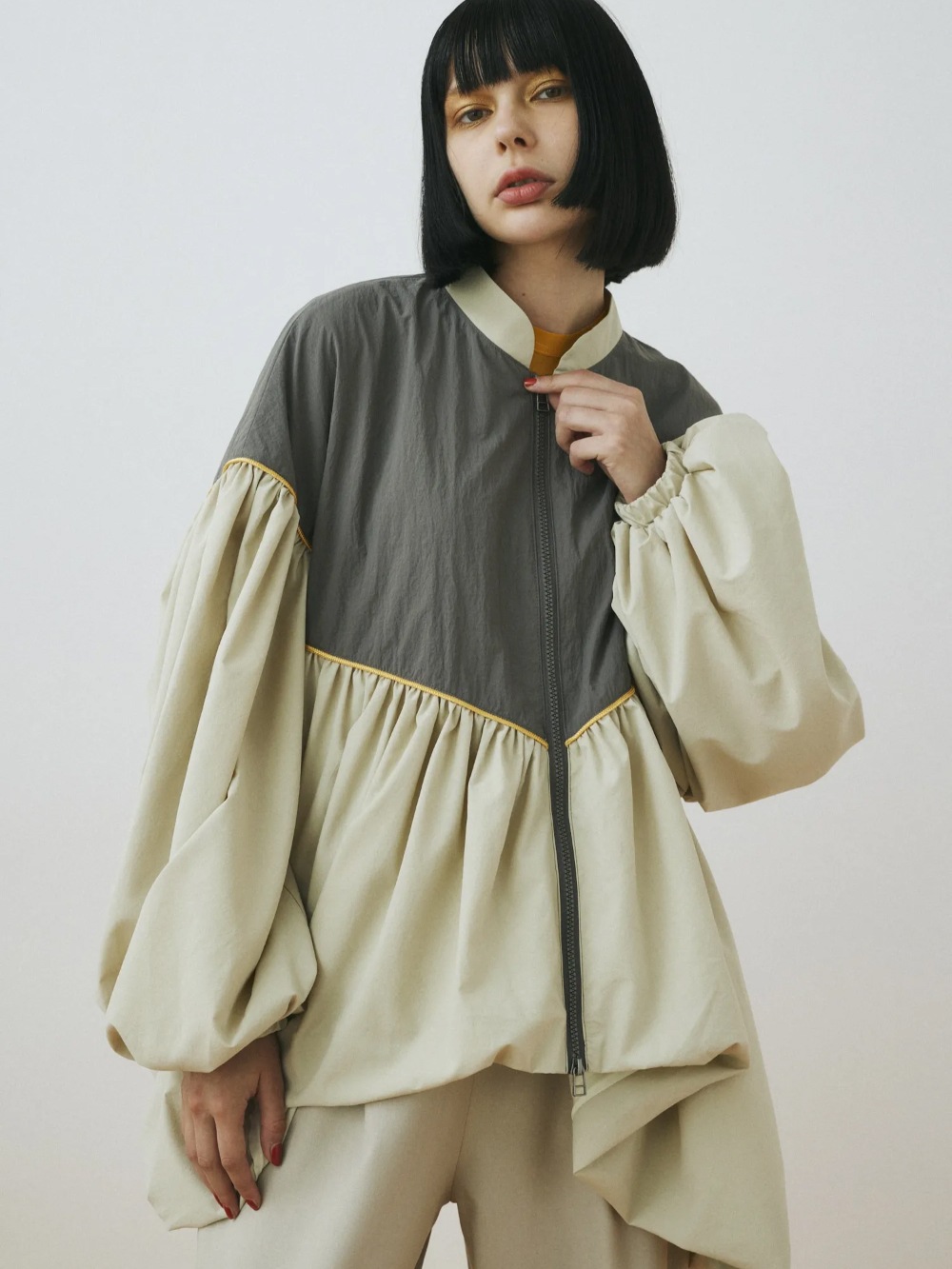 HeRIN.CYE，ヘリンドットサイ　 ミリタリーブルゾン　カーキ HeRIN.CYE(ヘリンドットサイ) Switching balloon blouson