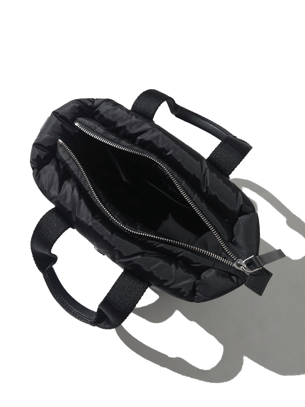 MONCLER(モンクレール) Caradoc Tote Bag - COLDBECK ONLINE