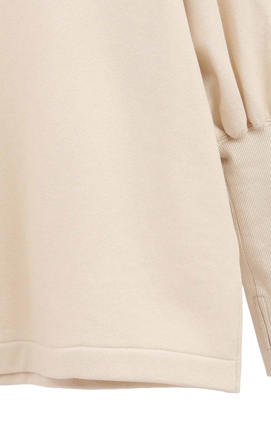 MANOF(マノフ) PUFF SLEEVE CUT TOPS