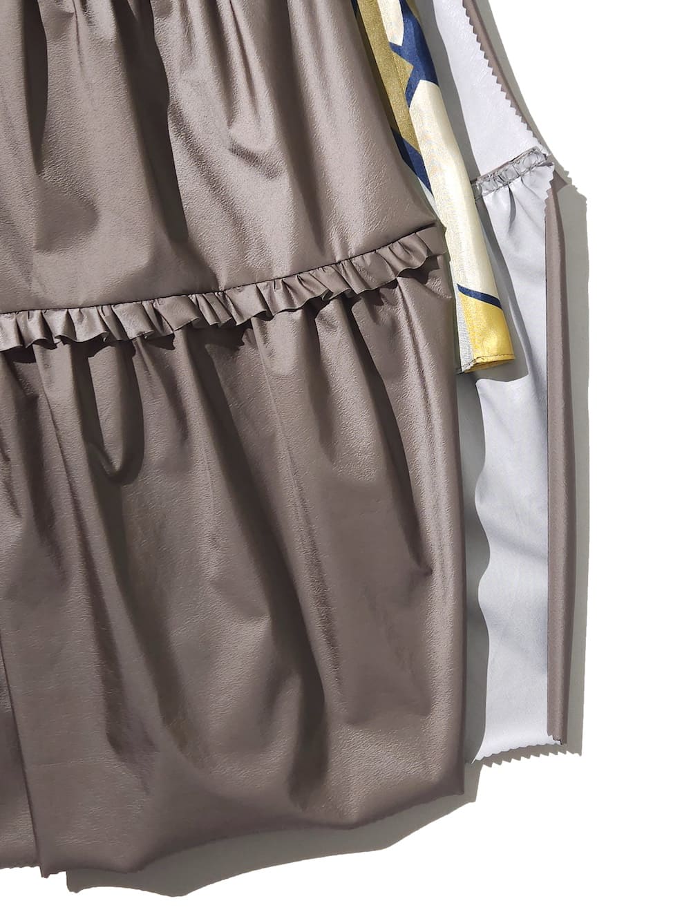 【SALE】kolor(カラー) リップストップスリーレイヤー スカート