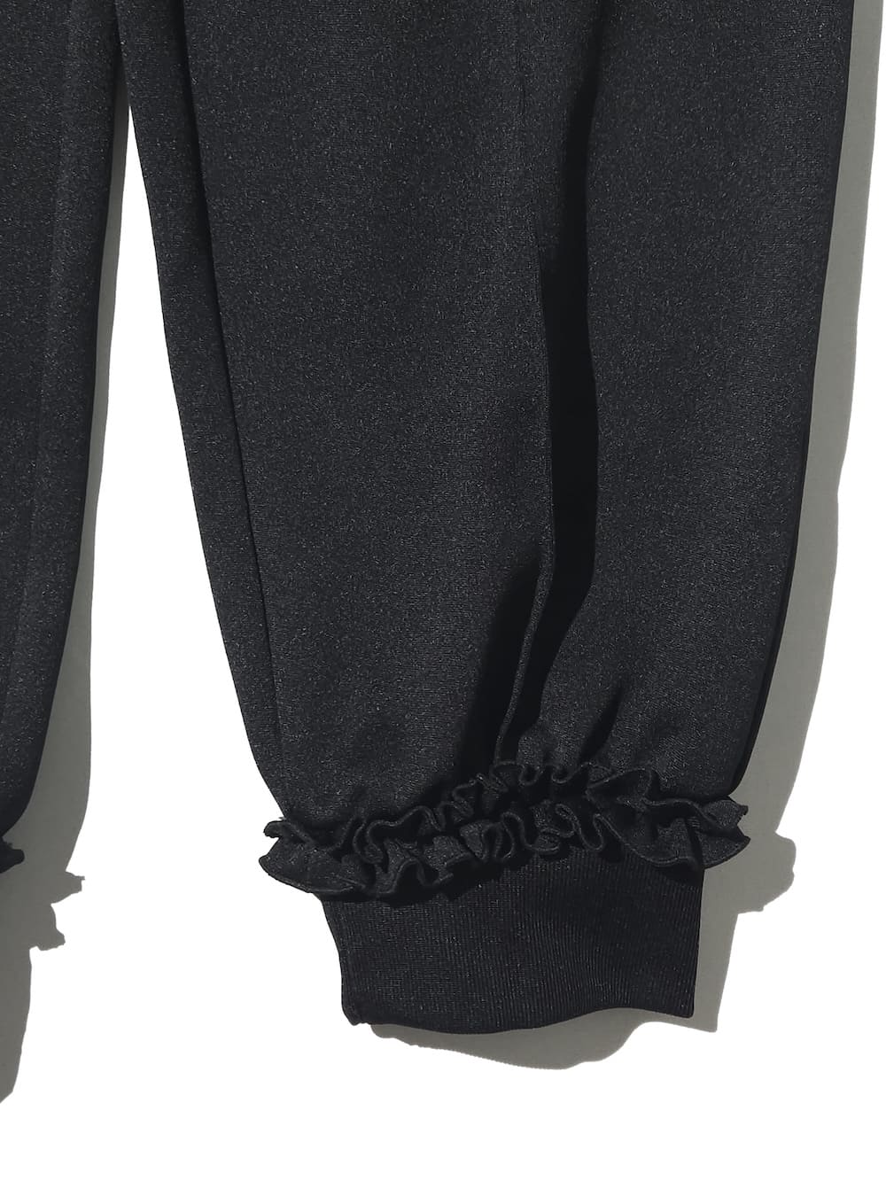 crinkle crinkle crinkle(クリンクルクリンクルクリンクル) frill track pants