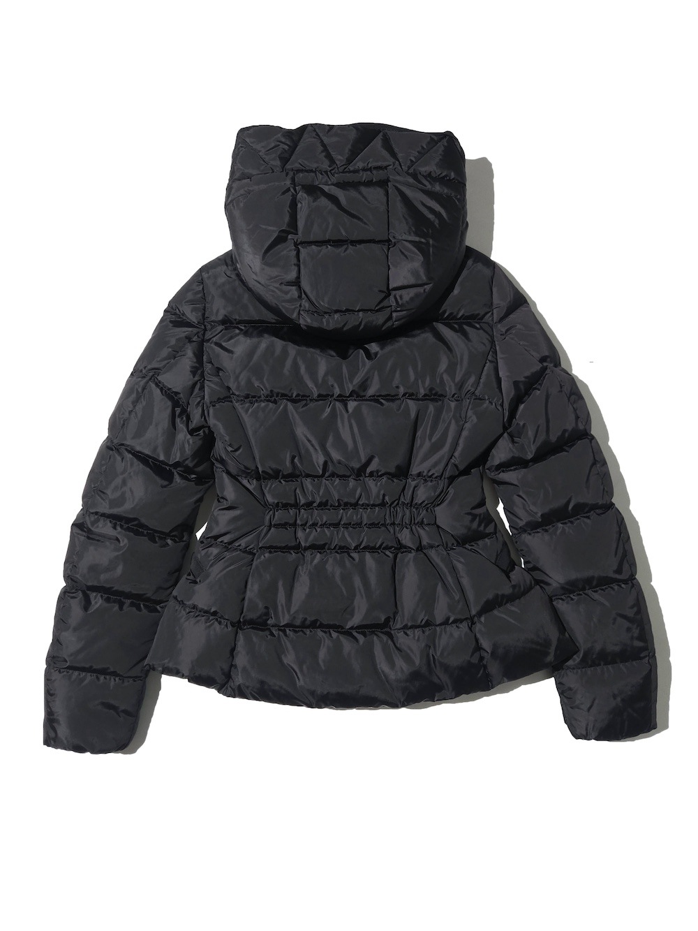 MONCLER(モンクレール) Avoce Short Down Jacket