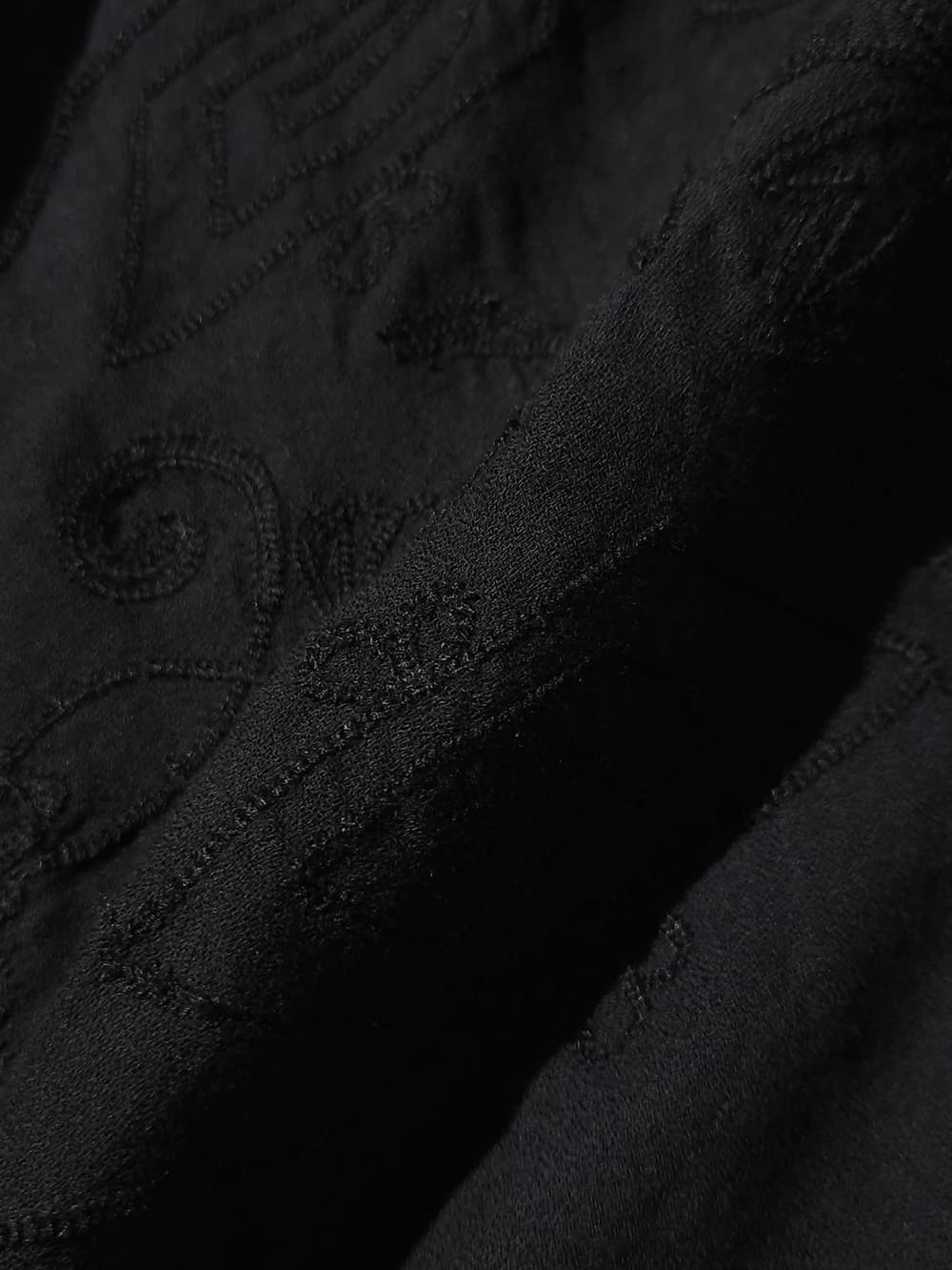 crinkle crinkle crinkle(クリンクルクリンクルクリンクル) embroidery scallop cami dress