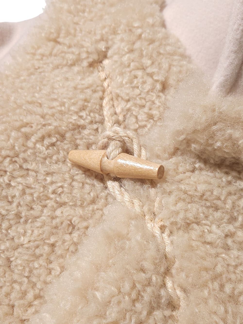 HYKE(ハイク) DOUBLE FACE FAUX SHERLING DUFFLE JACKET - COLDBECK