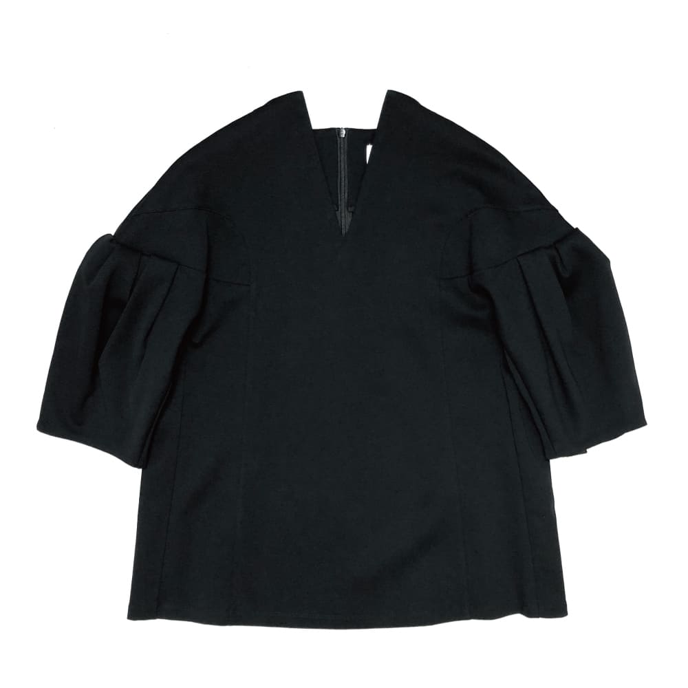 AKIRA NAKA♡人気プルオーバー AKIRA NAKA【アキラナカ】正規取り扱い店、通販可能 ON LINE SHOP